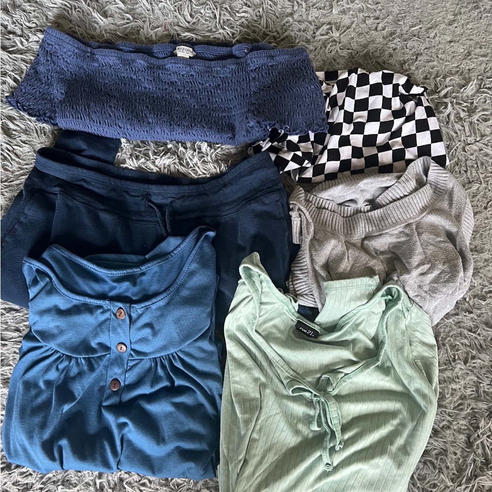 women’s clothes size large